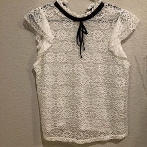 Cute White FOREVER 21 Lacey blouse